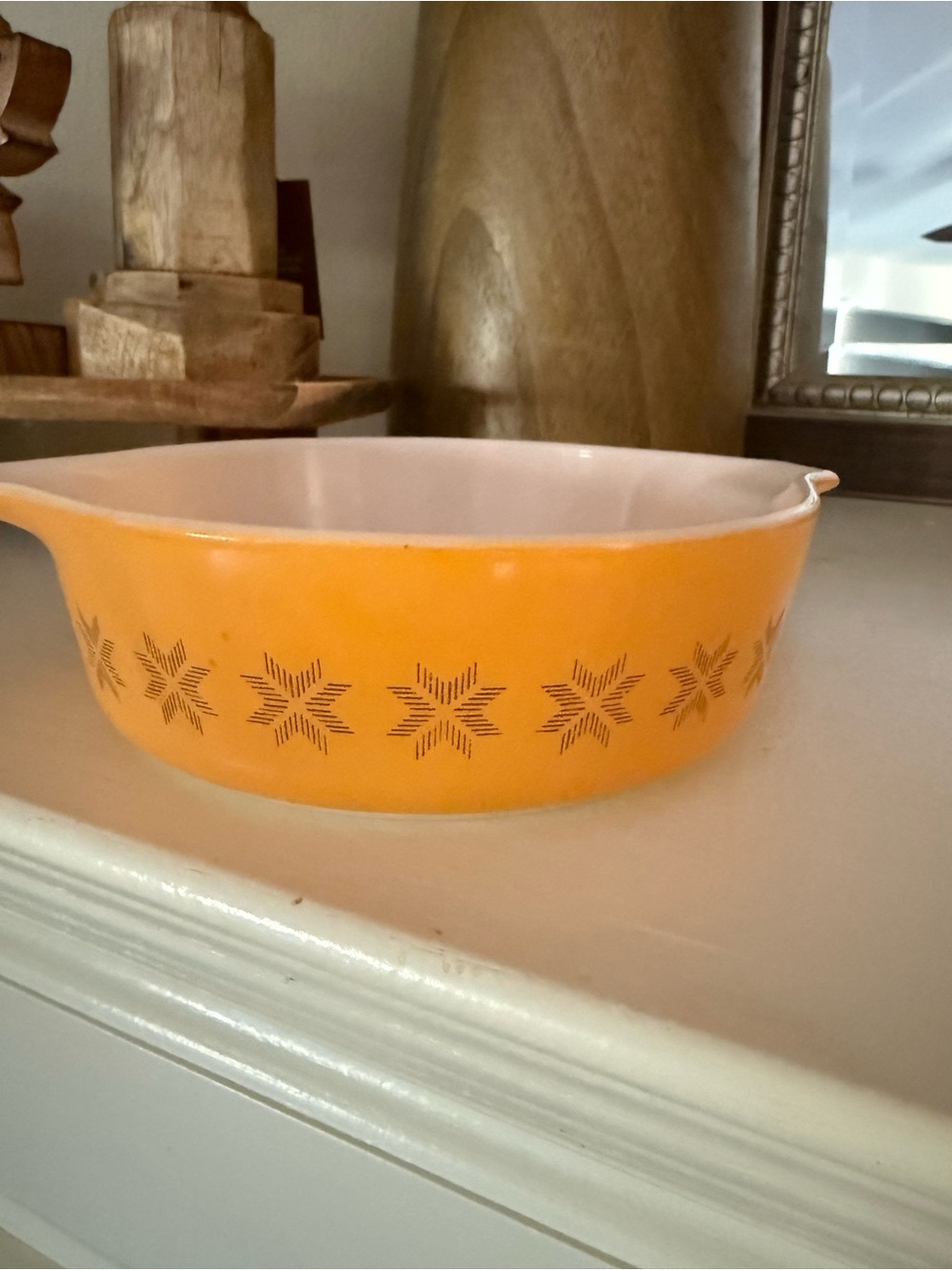 Vintage Pyrex Town and country orange 471 dish